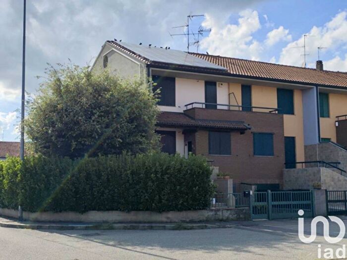 Casa con 6 locali in vendita in Via delle Querce, Centro, Sant'Angelo Lodigiano