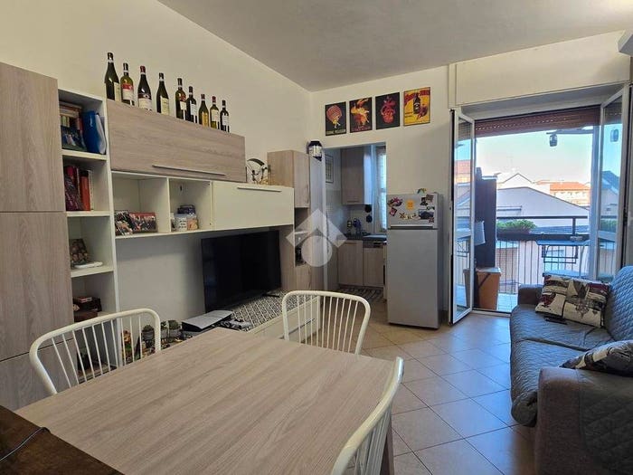 Appartamento bilocale in vendita in Viale Pisa, Gambara, Milano