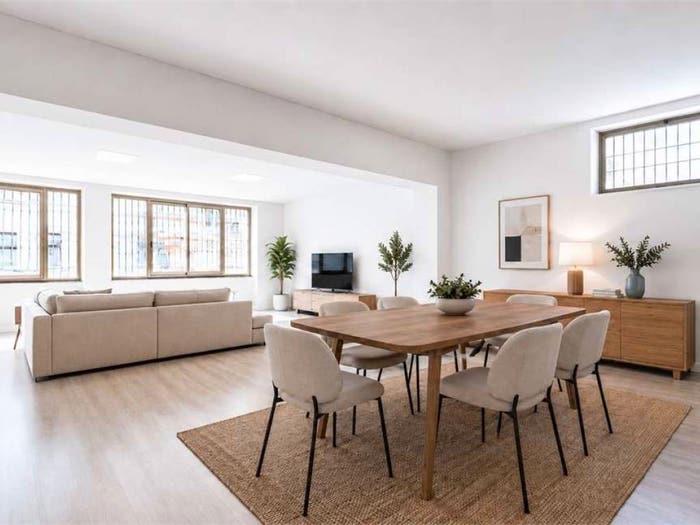 Appartamento quadrilocale in vendita in Via Giovanni Maria Angioy, Stampace, Cagliari
