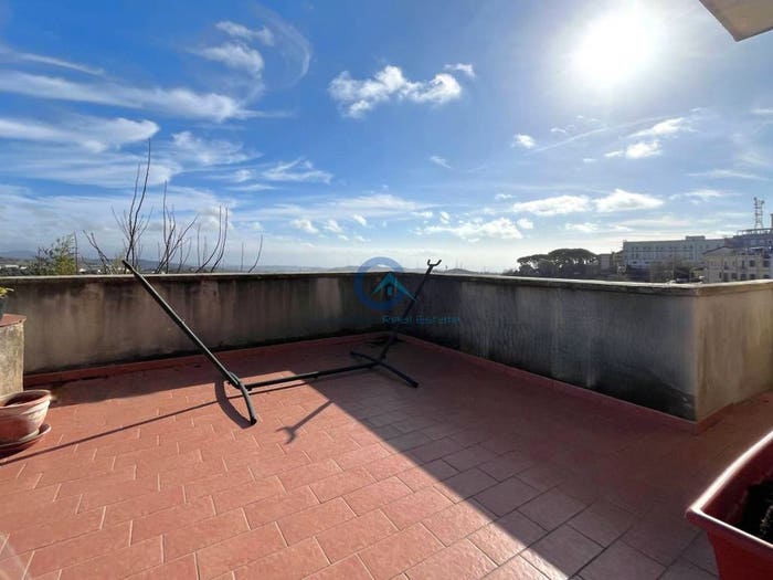 Appartamento quadrilocale in vendita in Vico Iv Raffaelli Giuseppe, Centro Storico, Catanzaro