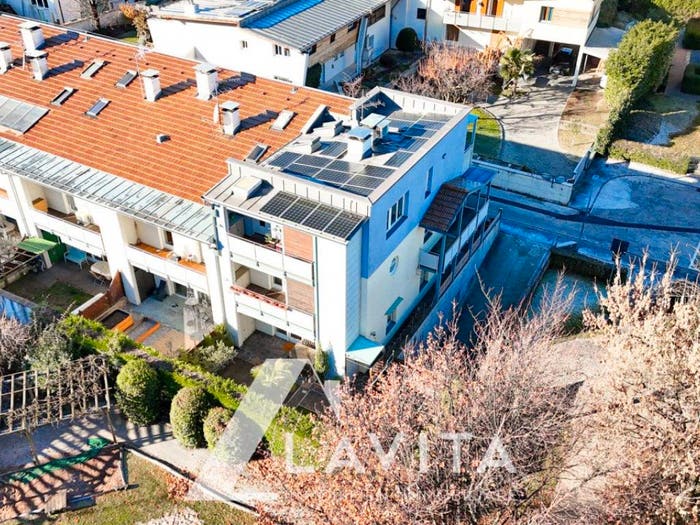 Casa con 6 locali in vendita in via Bonifica, Centro, Egna