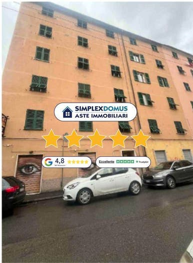 Appartamento trilocale in vendita in Certosa, Genova