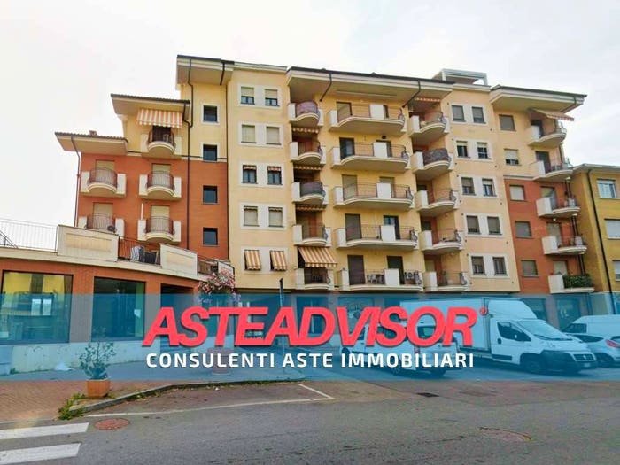Appartamento quadrilocale in vendita in Str Carignano, Mercato Santa Maria, Moncalieri