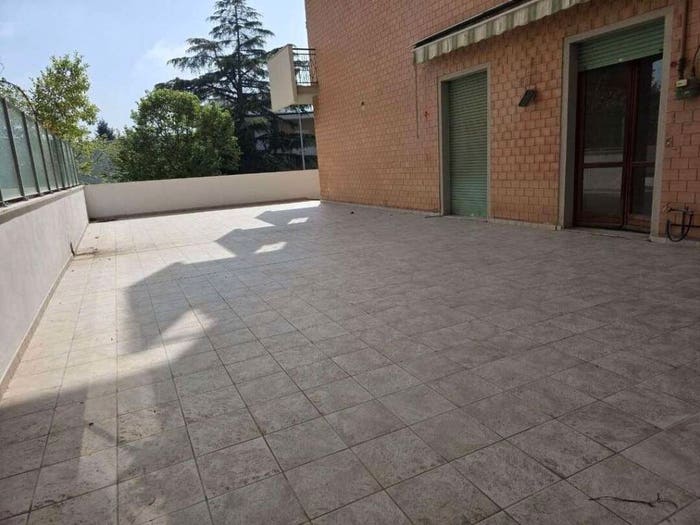 Appartamento con 5 locali in vendita in Borgo Rodi, Ancona