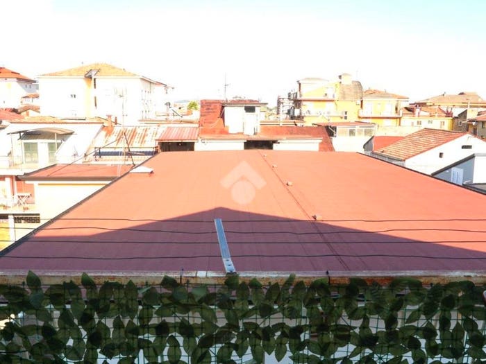 Casa quadrilocale in vendita in Via Alessandro Manzoni, Centro, Bellizzi