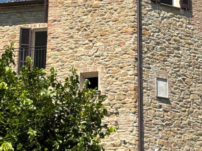 Casa con 6 locali in vendita in Via San Michele, Centro, Staffolo