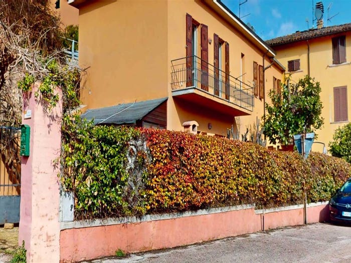Casa con 5 locali in vendita in Vocabolo Pontecentesimo, Ponte Santa Lucia Colfiorito Annifo, Foligno