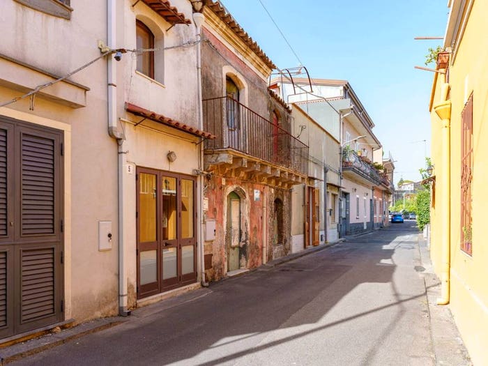 Casa quadrilocale in vendita in Via Giuseppe Verdi, Centro, Aci Bonaccorsi