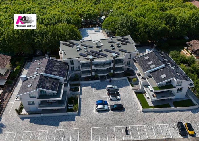 Appartamento trilocale in vendita in Via Giulio Natta, Pinarella, Cervia