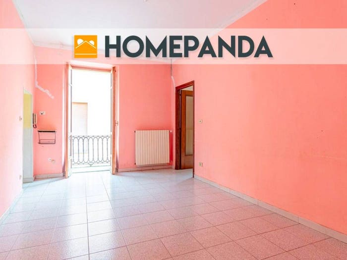 Appartamento con 6 locali in vendita in Via Giovanni de Maria, Centro Storico, Chieri