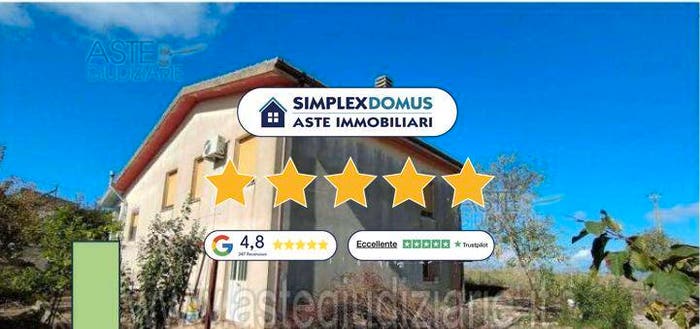 Appartamento con 6 locali in vendita in Vico I Garibaldi, Villanovafranca