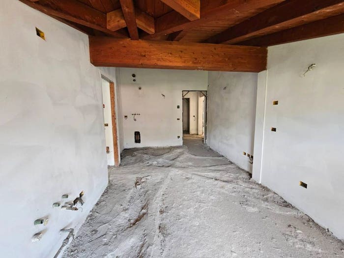 Casa con 6 locali in vendita in Casazza