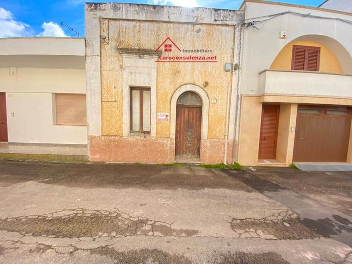 Appartamento quadrilocale in vendita in Via Gioacchino Rossini, Melissano