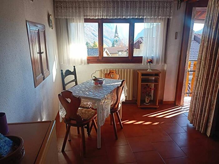 Casa bilocale in vendita in Via Carlo Porta, Centro, Ballabio