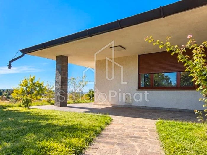 Casa con 6 locali in vendita in Centro, Majano
