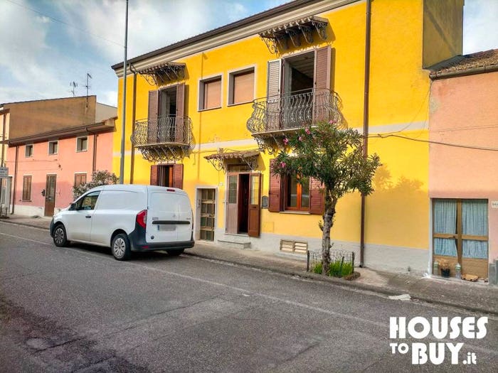 Case in Vendita e in Affitto - 2