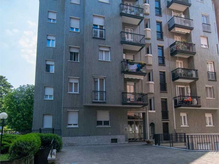 Appartamento quadrilocale in vendita in Via Oslavia, San Biagio, Monza
