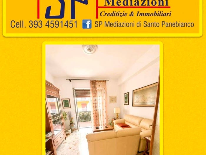 Appartamento quadrilocale in vendita in Via Massimo d'Azeglio, Centro, Giarre