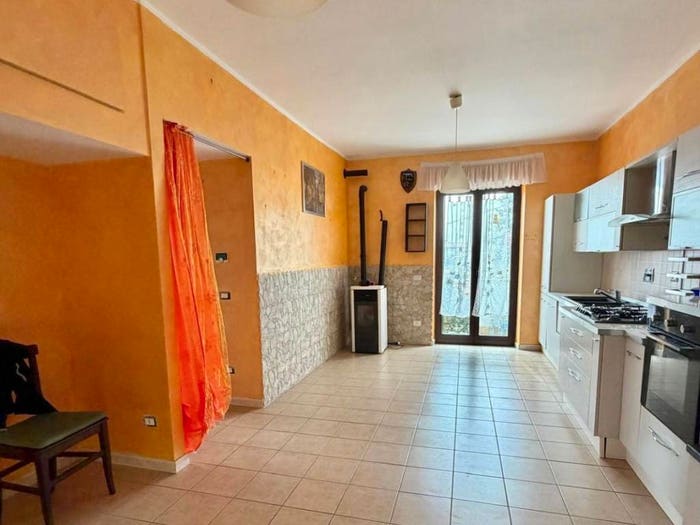 Appartamento trilocale in vendita in Via Loreto, Centro, Palestrina