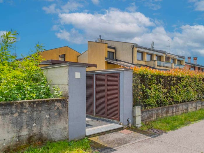 Casa trilocale in vendita in Via San Martino, Nosate