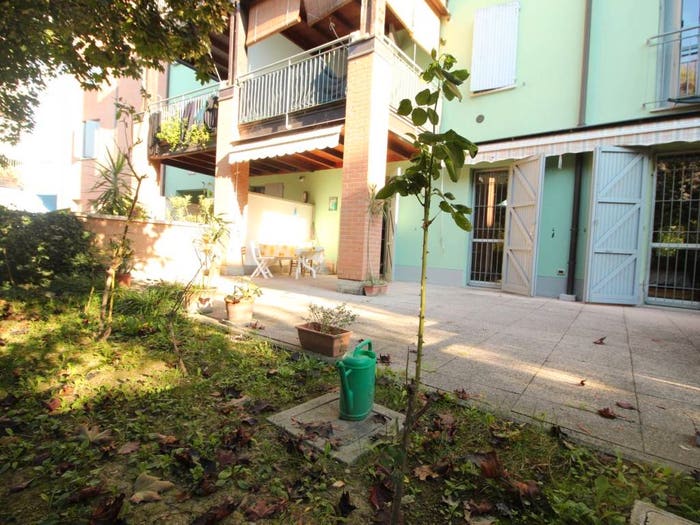 Appartamento quadrilocale in vendita in Via Sante Mussini, Centro, Correggio
