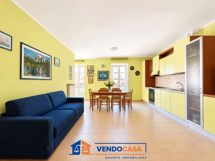 Appartamento bilocale in vendita in Borgo Castello, Centro, Loano