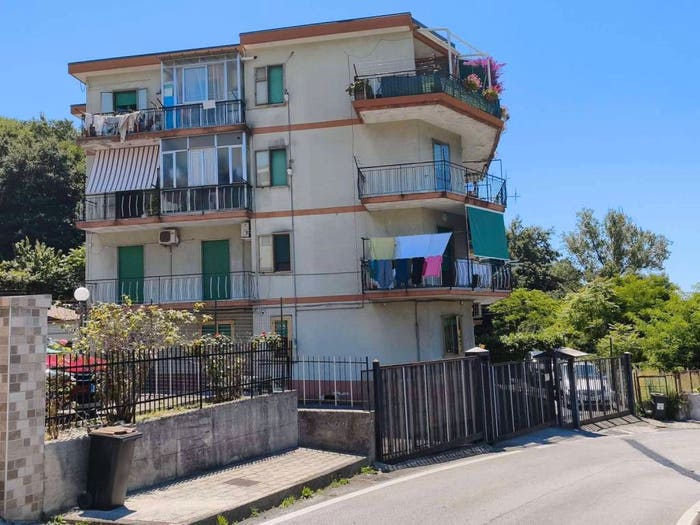Appartamento con 5 locali in vendita in via Stella, Capezzano Cologna, Pellezzano