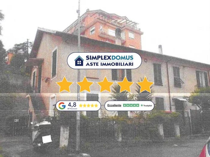 Appartamento trilocale in vendita in Via Don Minzoni, Oneglia, Imperia