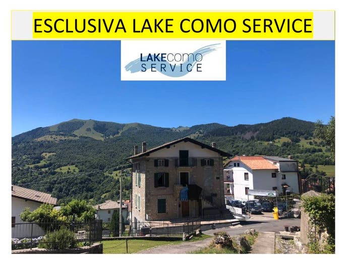 Casa trilocale in vendita in Via Alessandro Volta, San Fedele Intelvi, Centro Valle Intelvi