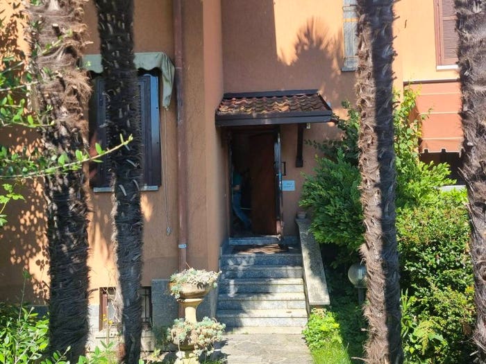 Casa con 5 locali in vendita in Via Monte Grappa, Centro, Lentate sul Seveso