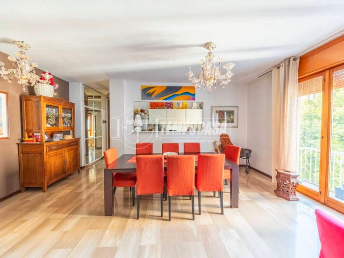 Appartamento con 6 locali in vendita in Viale Luigi Luzzatti A, Viale Luzzatti, Treviso
