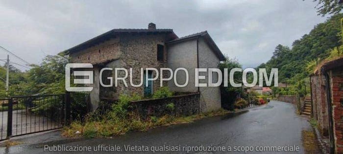 Appartamento quadrilocale in vendita in Via Roma, Centro, Mulazzo
