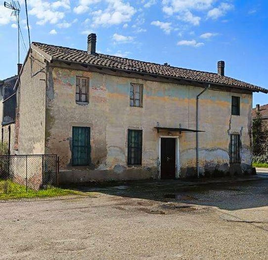 Casa con 6 locali in vendita in Via Stazione, Pieve Albignola