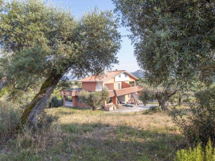 Casa con 6 locali in vendita in STRADA DI COLLE MAROCCO, Palombara Sabina