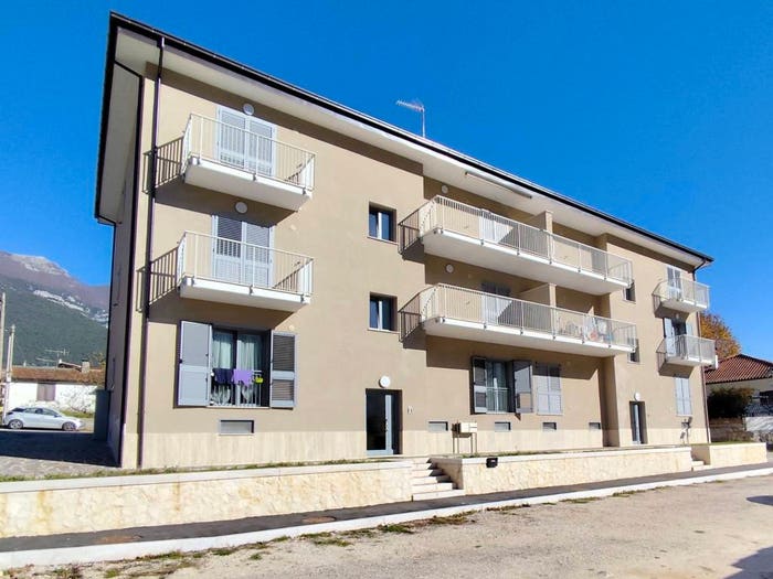 Appartamento trilocale in vendita in Via Venezia, Balsorano Nuovo, Balsorano