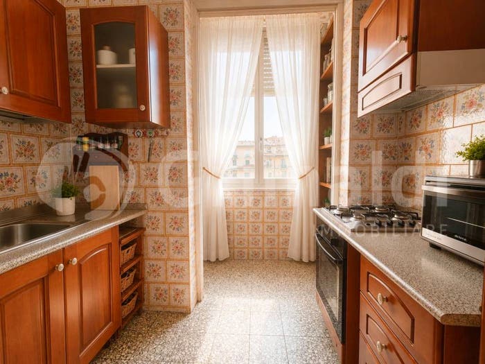 Appartamento quadrilocale in vendita in viale guglielmo marconi b, Ospedale Stazione, Livorno