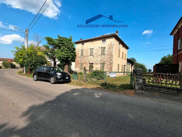 Casa quadrilocale in vendita in Sant'Andrea, Contrada Della Chiesa, Busseto