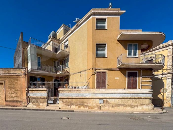 Casa con 6 locali in vendita in Nunzio Costa, Centro, Pachino