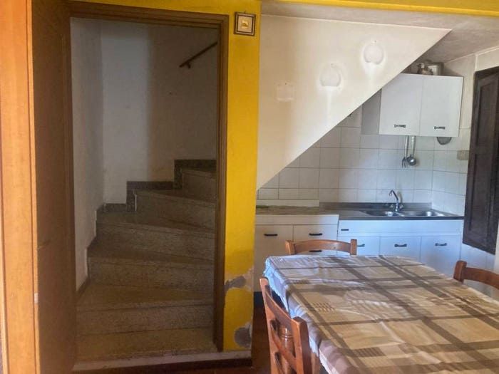 Casa con 5 locali in vendita in Via Valle, Centro, Monchio delle Corti