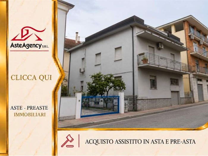 Appartamento con 5 locali in vendita in Via Francesco Petrarca, Centro, Grottammare