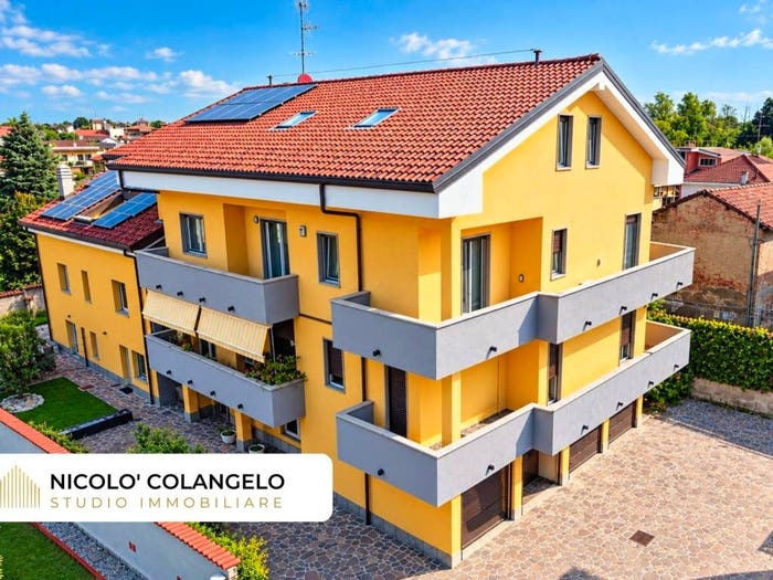 Casa quadrilocale in vendita in Via Trento, Cesate
