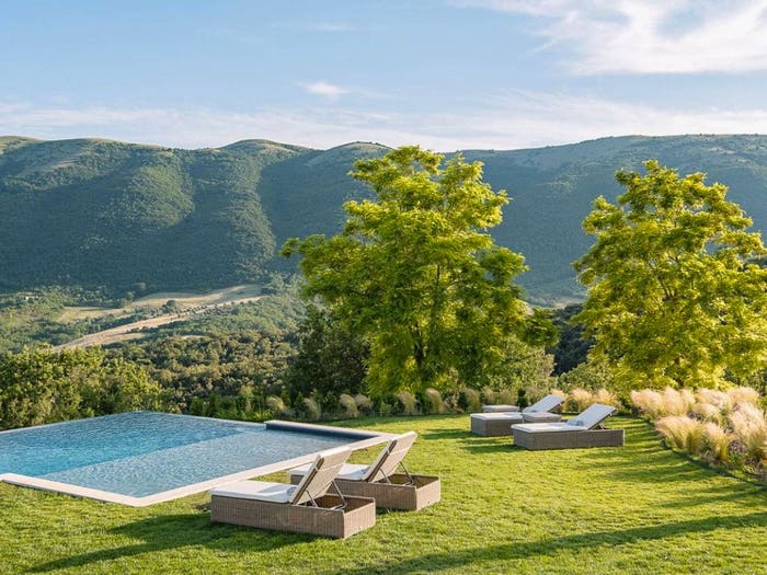 Casa con 6 locali in vendita in Via dei Colli Euganei, Centro, Abano Terme
