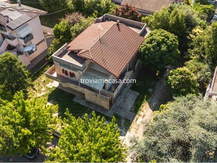 Casa con 6 locali in vendita in VIA DEL CARRO, Centro, Misano Adriatico