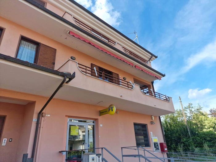 Appartamento con 6 locali in vendita in Via Sandro Pertini, Attigliano