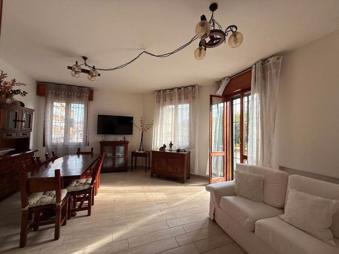 Appartamento quadrilocale in vendita in Via Lavino, Calderino, Monte San Pietro