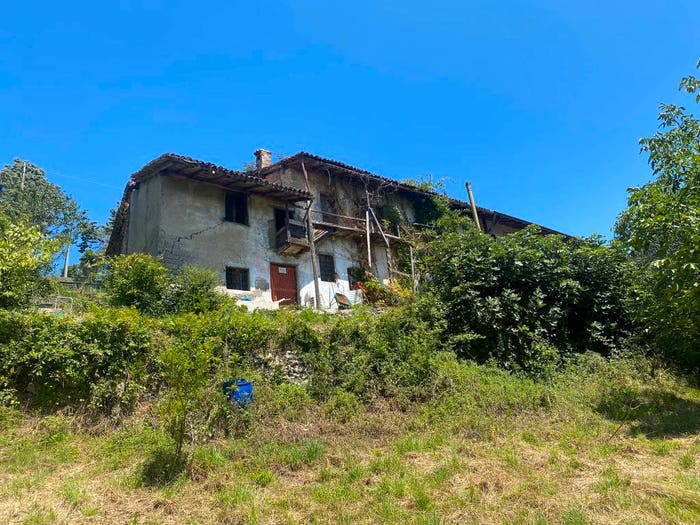 Casa con 6 locali in vendita in Cenate Sopra