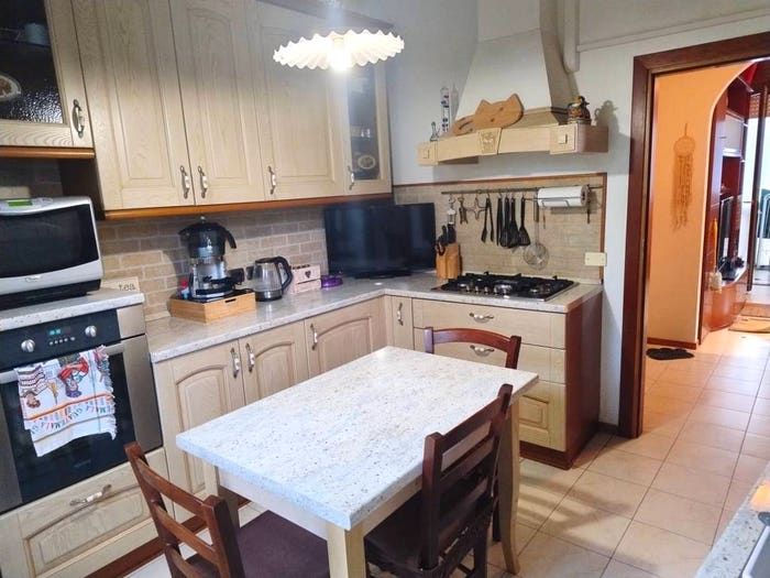 Appartamento trilocale in vendita in Via Colombo, Villaggio del Sole Strada Biron, Vicenza