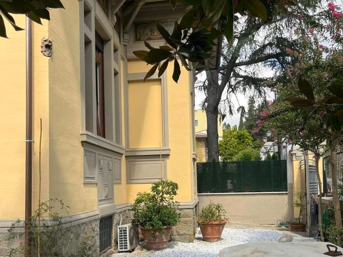 Appartamento con 6 locali in vendita in Via San Domenico, Salviatino San Domenico, Firenze