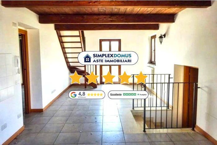 Appartamento quadrilocale in vendita in Via Santo Apollinare, Monte Roberto