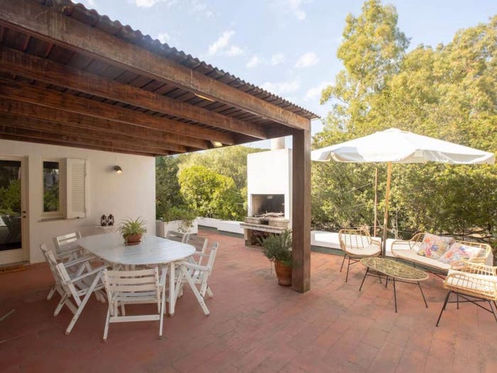 Casa con 6 locali in vendita in Comunione Pineta Is Morus, Santa Margherita Di Pula, Pula